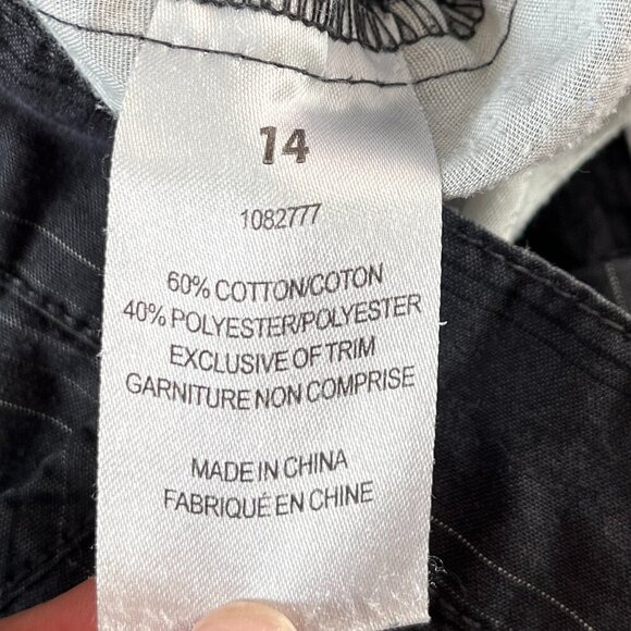 Calvin Klein Boys Dark Gray Striped Chino Shorts Size 14 - Picture 8 of 8